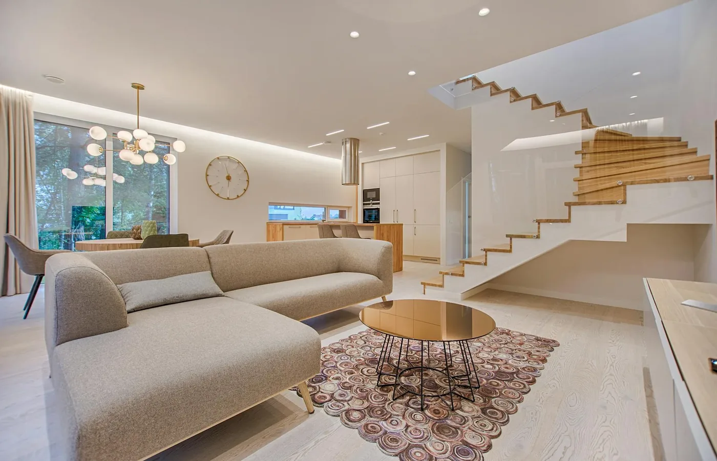 Professionally managed Dubai holiday home interior